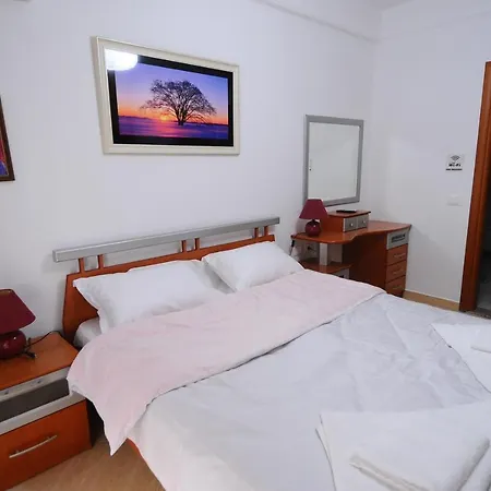 Center Apartment Tirana