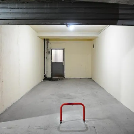 Apartment Center
